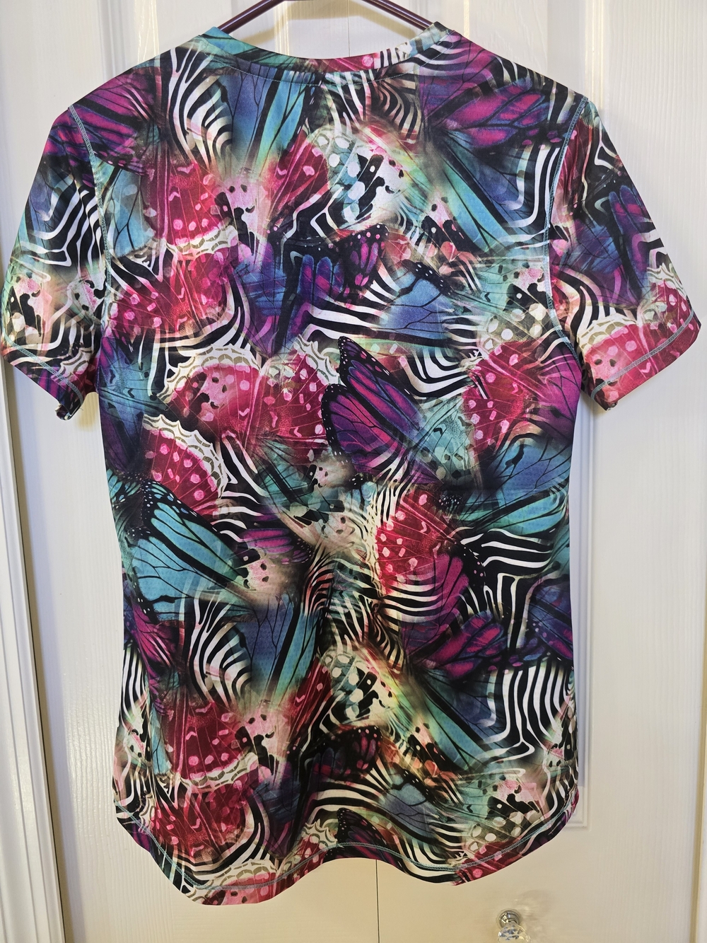 Reel Legends Multi-Color Butterfly & Abstract V-Neck Tee - Picture 3 of 3